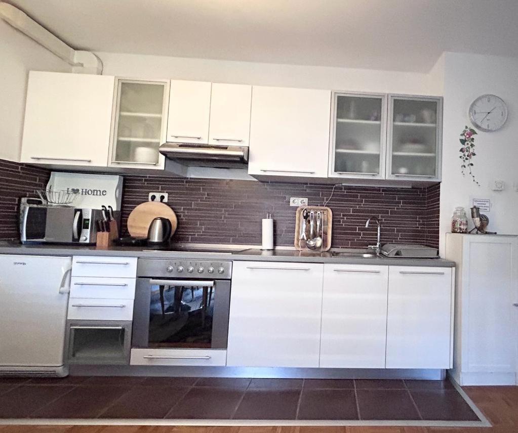 Apartment Sweet Dreams-Close To Zoo,Dinamo Stadium And The City Center 萨格勒布 外观 照片